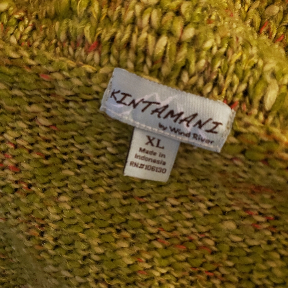 Wind River sweater - Picture 3 of 4